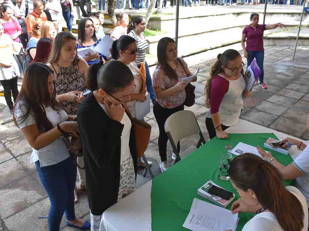 287.000 personas están desempleadas en Costa Rica – Versión en español