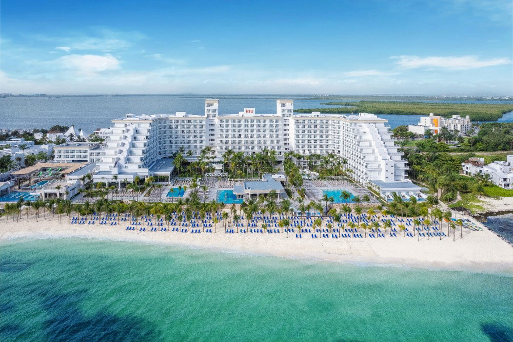 RIU completa la reforma del Riu Caribe y trae las Riu Party a Cancún ...