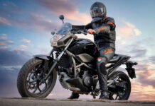 Semana Santa también se puede disfrutar sobre dos ruedas cuando se viaja con responsabilidad