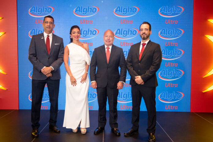 Foto Principal: José Reyes, María Alejandra Ortiz, Henry Suarez, y José Diez