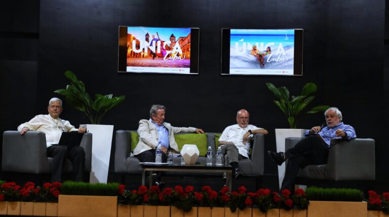 Concluye exitosamente el XV Congreso de la Federación de Periodistas y Escritores de Turismo de España (FEPET) Concluye exitosamente el XV Congreso de la Federación de Periodistas y Escritores de Turismo de España (FEPET)