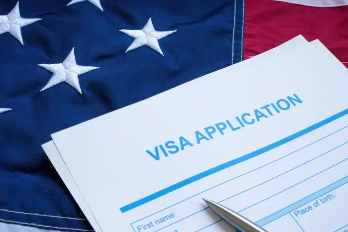 Estados Unidos impone restricciones de visa a centroamericanos