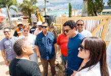 David Collado supervisa obras que ejecuta turismo en Higüey