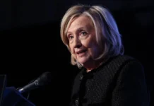 Hillary Clinton afirma que desconocía los delitos de Jeffrey Epstein