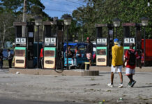 La economía cubana se desangra por el bloqueo petrolero de EE.UU.